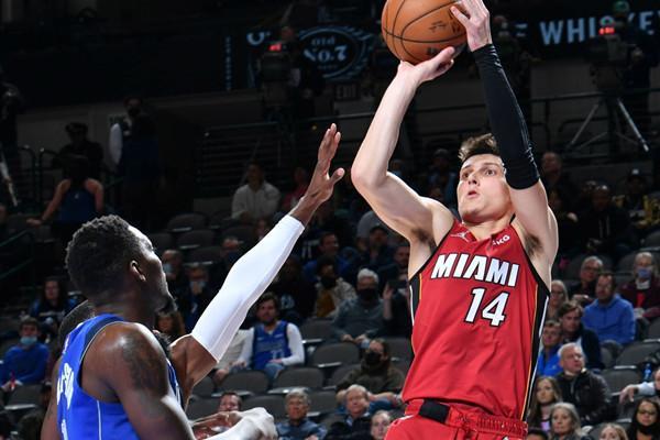 续保持他们 续保持他们